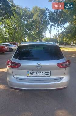 Универсал Opel Insignia 2018 в 