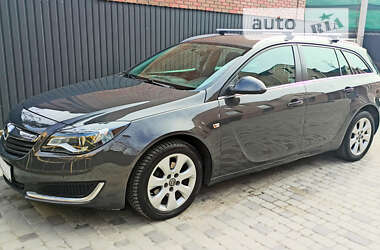 Универсал Opel Insignia 2015 в Буче