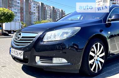 Універсал Opel Insignia 2009 в Києві