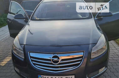 Універсал Opel Insignia 2011 в Рівному