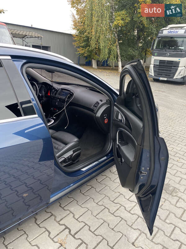 Универсал Opel Insignia 2010 в Тернополе