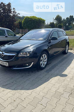 Универсал Opel Insignia 2015 в Луцке