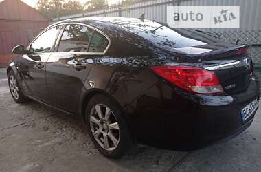 Седан Opel Insignia 2011 в Володимир-Волинському