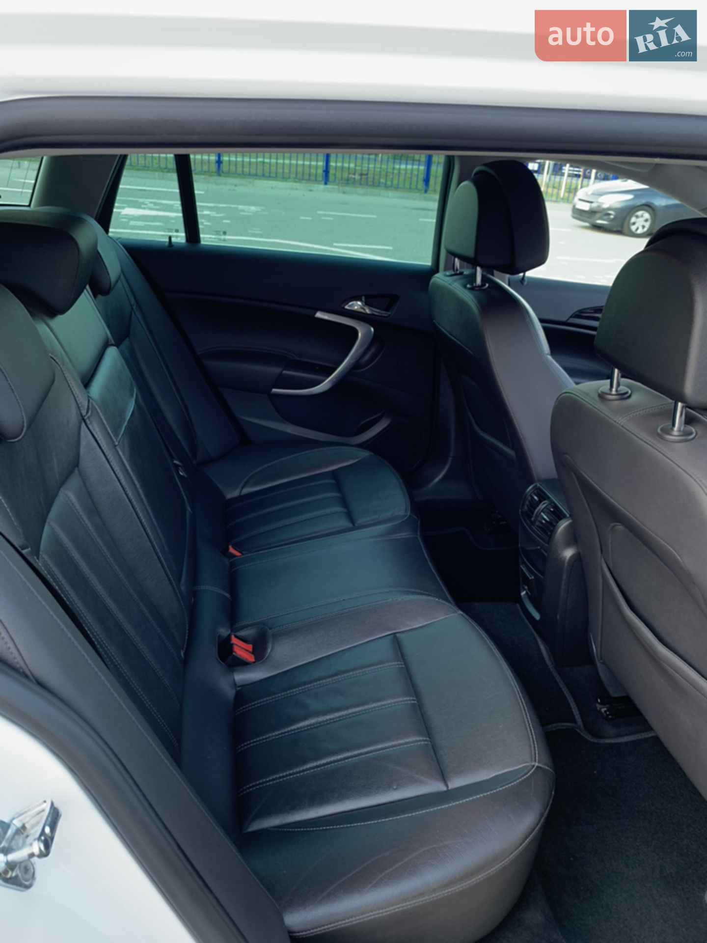 2011 Opel Insignia - мініатюра 20
