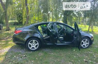 Ліфтбек Opel Insignia 2011 в Мостиській