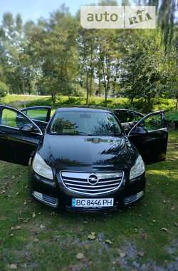 Ліфтбек Opel Insignia 2011 в Мостиській