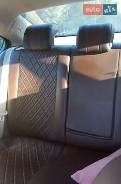 Седан Opel Insignia 2010 в 