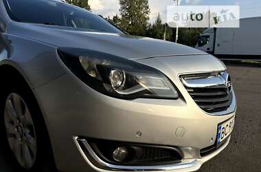 Універсал Opel Insignia 2015 в Львові