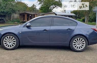 Седан Opel Insignia 2010 в Черновцах