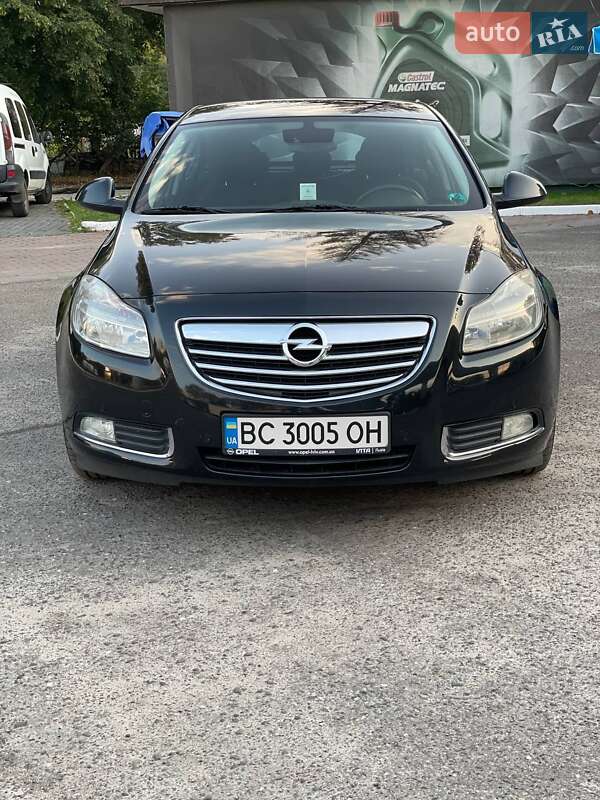 Opel Insignia 2012