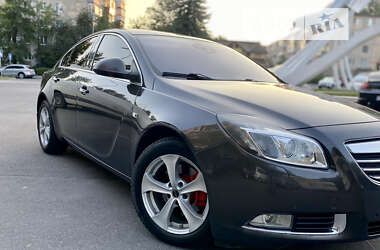 Ліфтбек Opel Insignia 2012 в Івано-Франківську