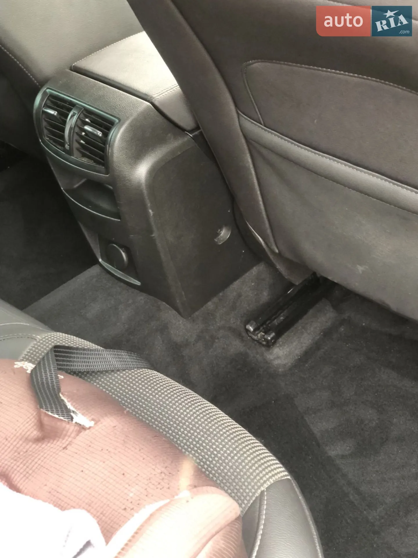 2010 Opel Insignia - мініатюра 7