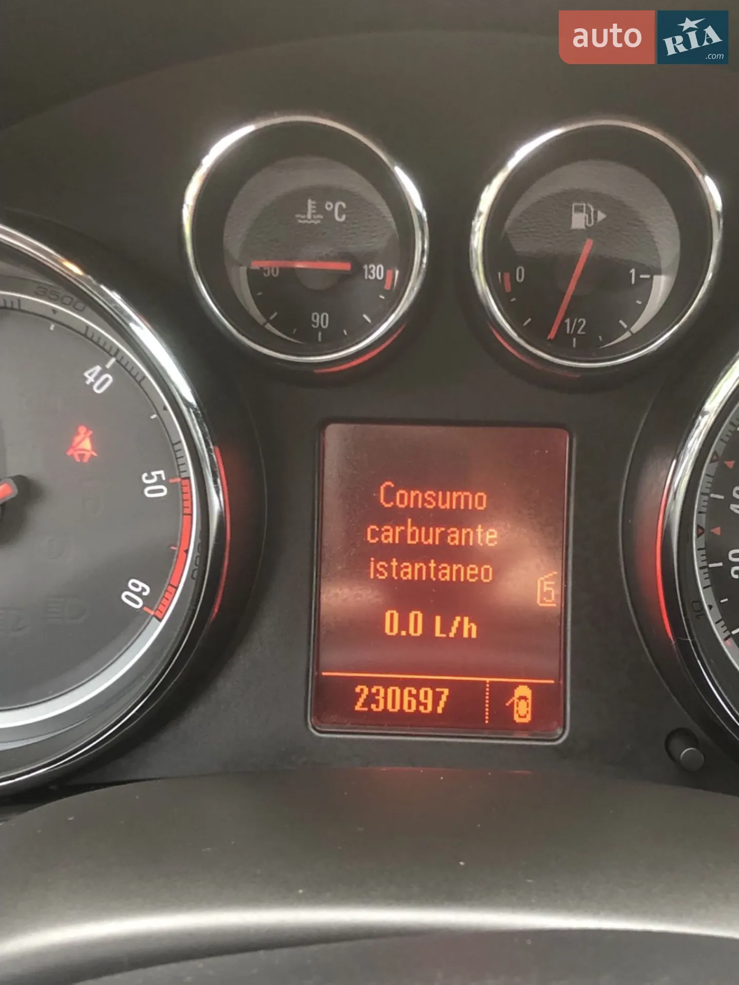 2010 Opel Insignia - мініатюра 10