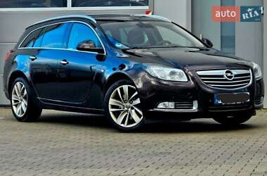 Універсал Opel Insignia 2012 в Дніпрі