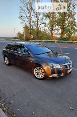 Універсал Opel Insignia 2011 в Могилів-Подільському