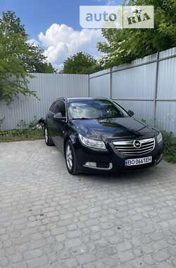 Універсал Opel Insignia 2011 в Тернополі