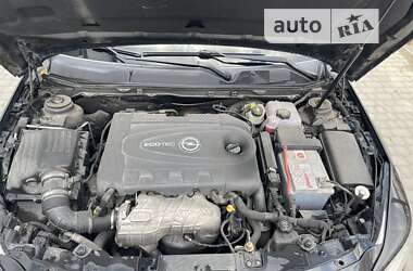 Універсал Opel Insignia 2011 в 
