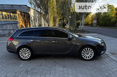 Универсал Opel Insignia 2009 в Николаеве