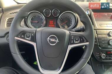 Універсал Opel Insignia 2011 в 