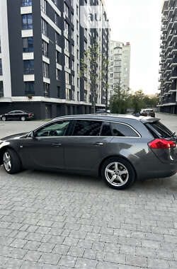 Універсал Opel Insignia 2009 в Івано-Франківську