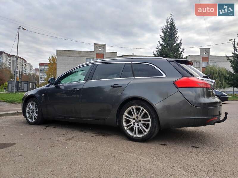 Opel Insignia 2010