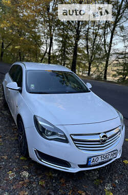 Універсал Opel Insignia 2014 в Тячеві