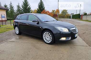 Універсал Opel Insignia 2011 в Червонограді