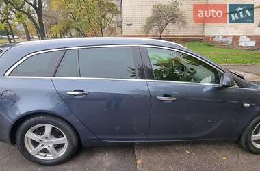 Універсал Opel Insignia 2011 в Києві