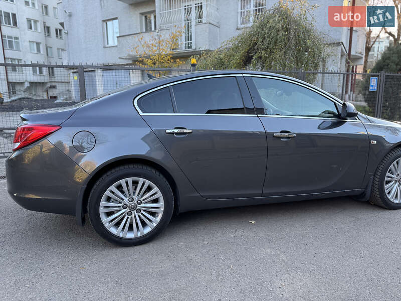 Седан Opel Insignia 2012 в Львове фото 5 Седан Opel Insignia 2012 в Львове