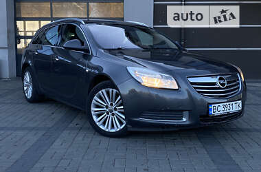 Универсал Opel Insignia 2011 в Львове