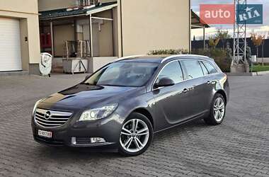 Універсал Opel Insignia 2011 в Луцьку