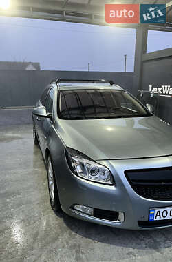 Универсал Opel Insignia 2010 в Ужгороде