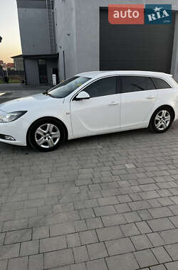 Універсал Opel Insignia 2012 в Виноградові