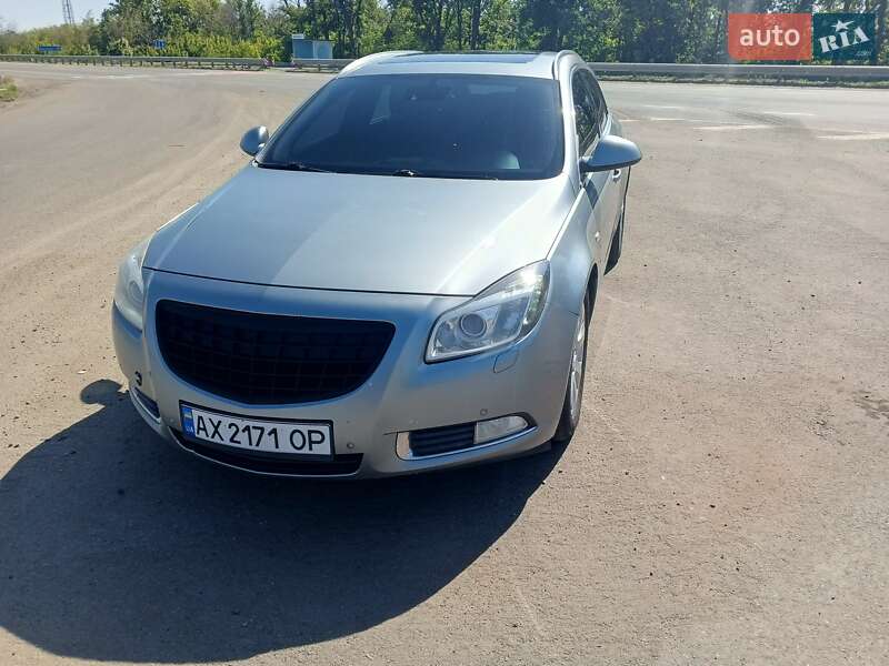 Opel Insignia 2011