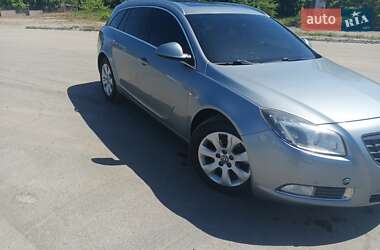 Универсал Opel Insignia 2011 в 