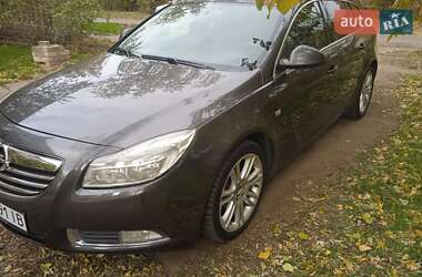 Універсал Opel Insignia 2010 в Запоріжжі