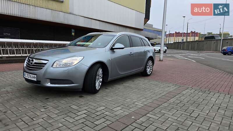 Универсал Opel Insignia 2011 в Луцке