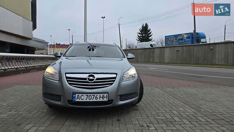 Универсал Opel Insignia 2011 в Луцке