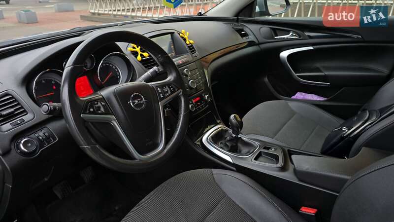 Универсал Opel Insignia 2011 в Луцке