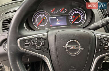 Универсал Opel Insignia 2014 в 