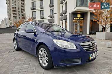 Універсал Opel Insignia 2009 в Києві