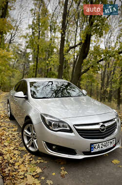 Седан Opel Insignia 2015 в Киеве