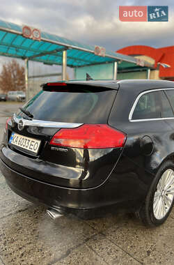 Универсал Opel Insignia 2012 в Березному