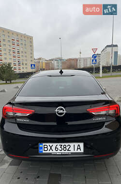 Седан Opel Insignia 2018 в Хмельницькому