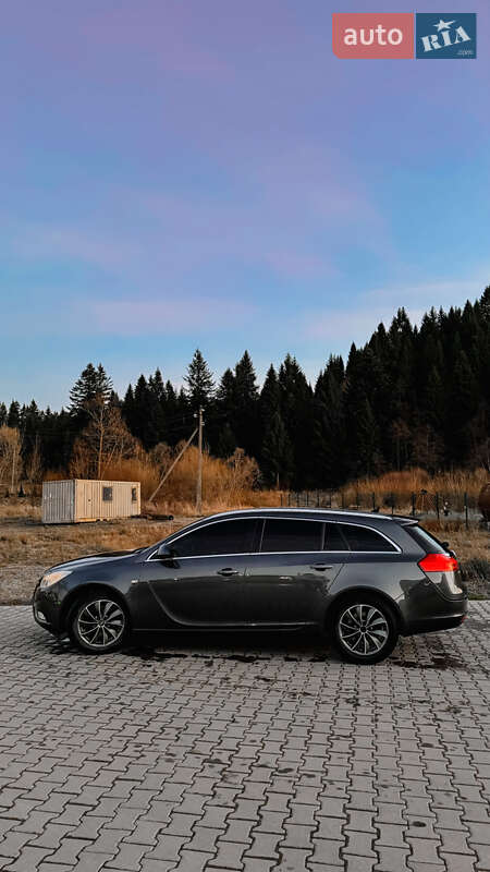Универсал Opel Insignia 2012 в Дрогобыче