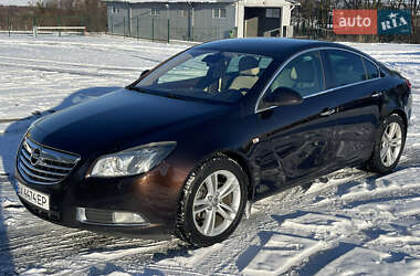 Ліфтбек Opel Insignia 2012 в Хмельницькому