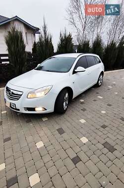 Универсал Opel Insignia 2012 в Николаеве