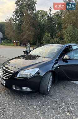 Універсал Opel Insignia 2013 в Стрию