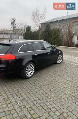 Універсал Opel Insignia 2010 в Стрию