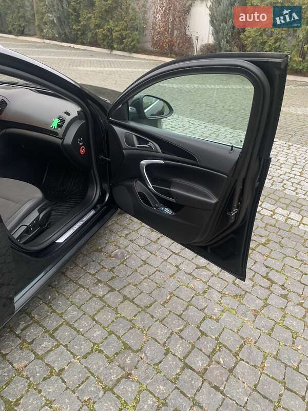 Універсал Opel Insignia 2010 в Стрию